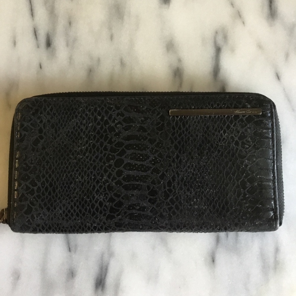 Kenneth Cole Snakeskin Wallet